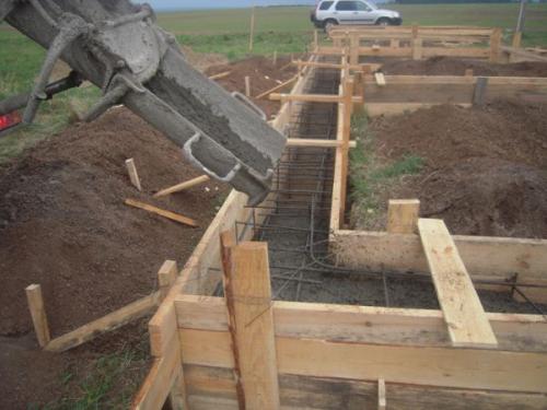 Блоки для строительства дома своими руками. Дом из газобетона своими руками: поэтапное строительство