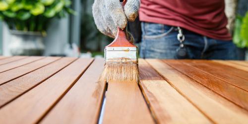 Чем грунтовать дерево перед покраской масляной краской. Преимущества грунтовки 02