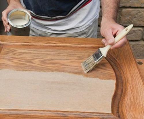 Чем грунтовать дерево перед покраской акриловой краской. Нужна ли грунтовка по дереву под покраску – разбираемся в технологии