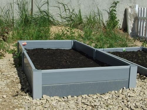 Какое дерево лучше для грядок. Сравнение популярных материалов для грядок —, какие лучше?