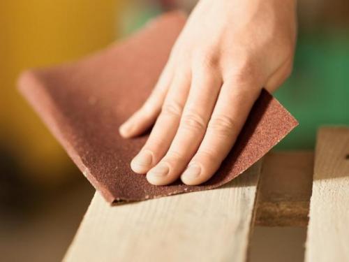 Как шкурить дерево вручную. Шлифование древесины вручную