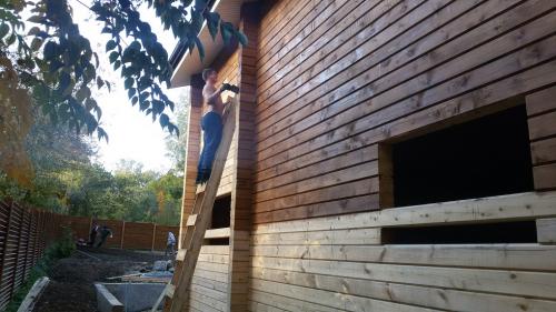 Чем обработать брус снаружи дома. Обработка бруса снаружи дома 02 Чем обработать брус снаружи дома. Обработка бруса снаружи дома 02