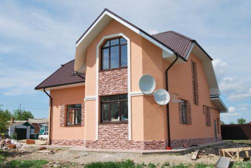 Покраска дома снаружи по штукатурке. Фасадные краски по штукатурке: ТОП-10 рейтинг популярных марок и производителей краски для наружных или внутренних работ 2022 года