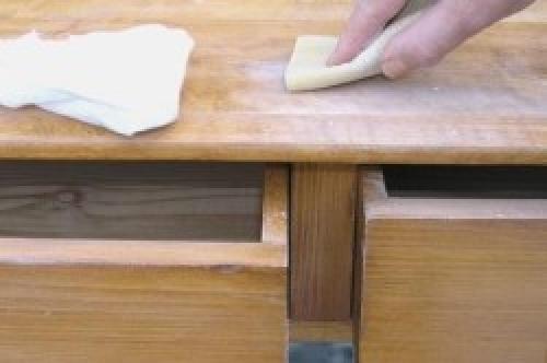 Как перекрасить темную мебель в светлую. Подготовка мебели к покраске