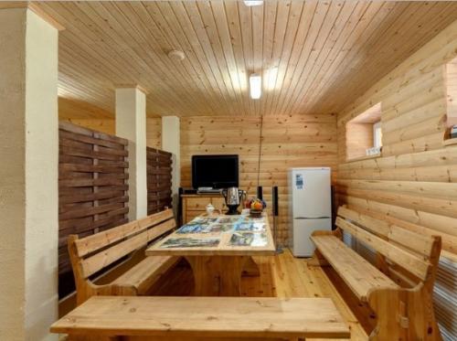 Чем покрыть вагонку в комнате отдыха бани. Какой тип древесины выбрать для отделки комнаты отдыха