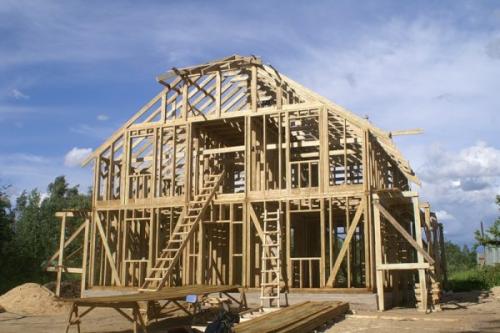 Каркасные дома из бруса. Особенности современных деревянных зданий