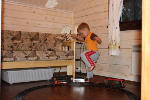 Дом из бруса через 5 лет. У кого дом из сухого профилированного бруса?