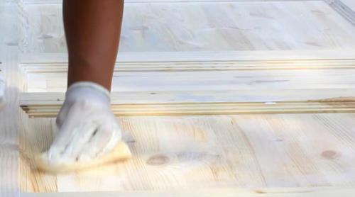 Декоративная покраска деревянных изделий. Покраска дерева: инструкция и методы