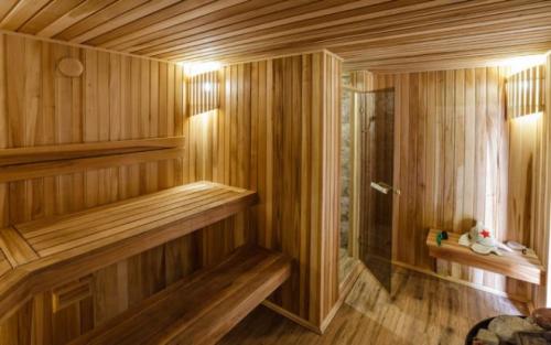 Обшивка бани внутри. Бюджетная отделка бани — фото и этапы работ