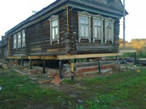 Ремонт фундамента старого деревянного дома своими руками. Виды ремонта фундамента