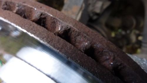 Подготовка металла к грунтовке. Насколько эффективна грунтовка по ржавчине и каких видов она бывает?