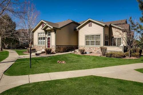 Какое расстояние должно быть между.. Расстояние от многоэтажного дома до жилых зданий