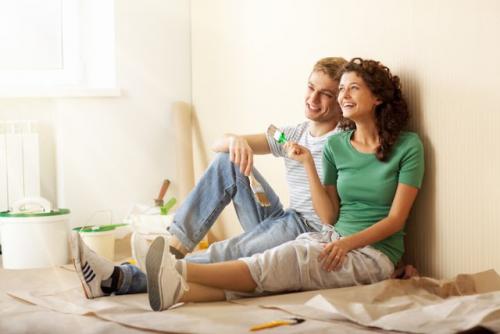 Как покрасить потолок по старой краске — выбор краски, подготовка, техника окрашивания