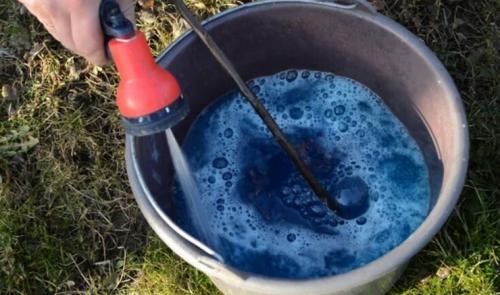 Сколько выветривается медный купорос. Как и сколько хранить медный купорос и его раствор