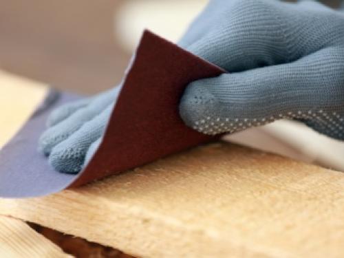 Надо ли поверх огнебиозащиты покрывать древесину.. Как обработать древесину огнебиозащитой 02