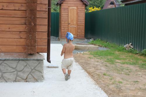 Дом из бруса через 5 лет. У кого дом из сухого профилированного бруса?