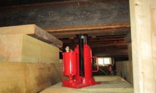 Когда лучше поднимать дом. Как правильно поднимать старый дом на новый фундамент