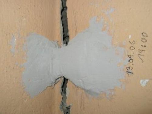 Ремонт фундамента частного дома. Немедленные меры по исправлению ситуации 01 Ремонт фундамента частного дома. Немедленные меры по исправлению ситуации 01