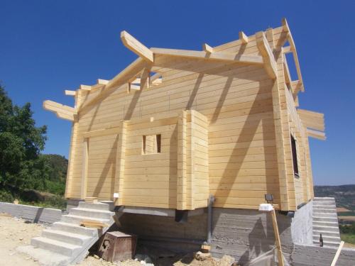 Усадка дома из клееного бруса. Что влияет на усадку дома